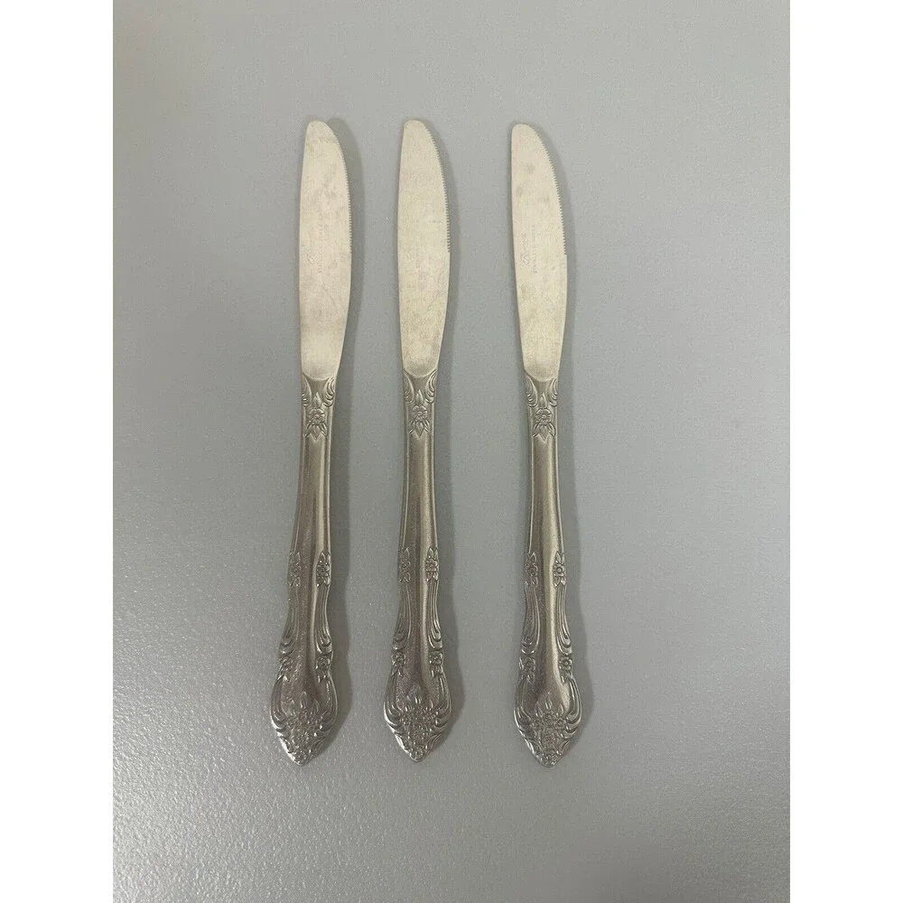 Rogers Co. stainless flatware Rose Set 3 dinner knives 8 1/2
